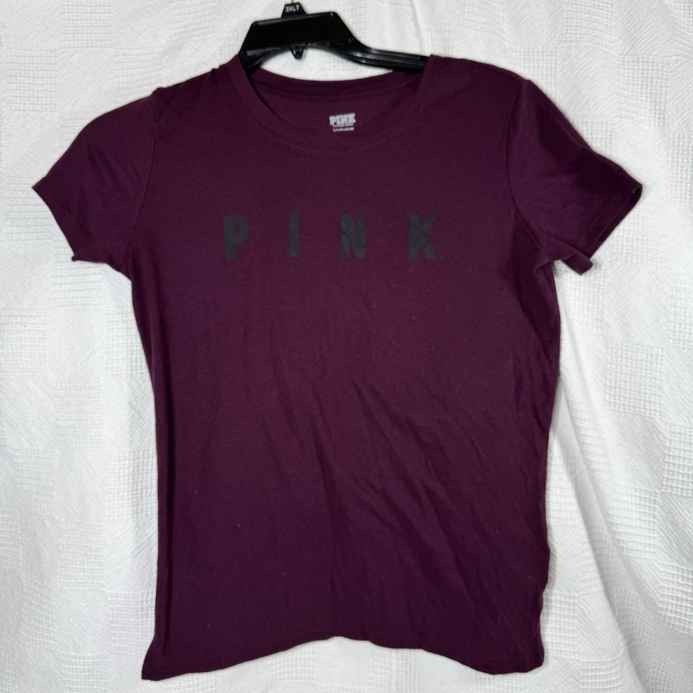 Victorias Secret PINK perfect crew T Shirt size Small Burgundy Black script logo